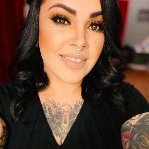 Meet your Posher, Connie